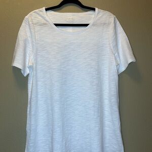 Chico's Ultimate T White Short Sleeve Shirt